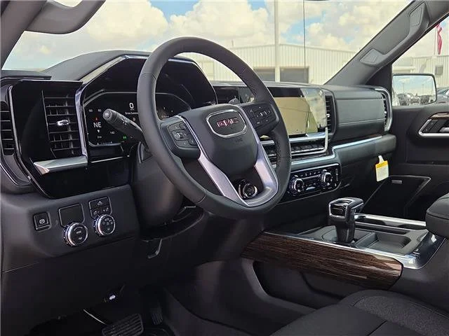 New 2026 Summit White GMC Elevation image 9