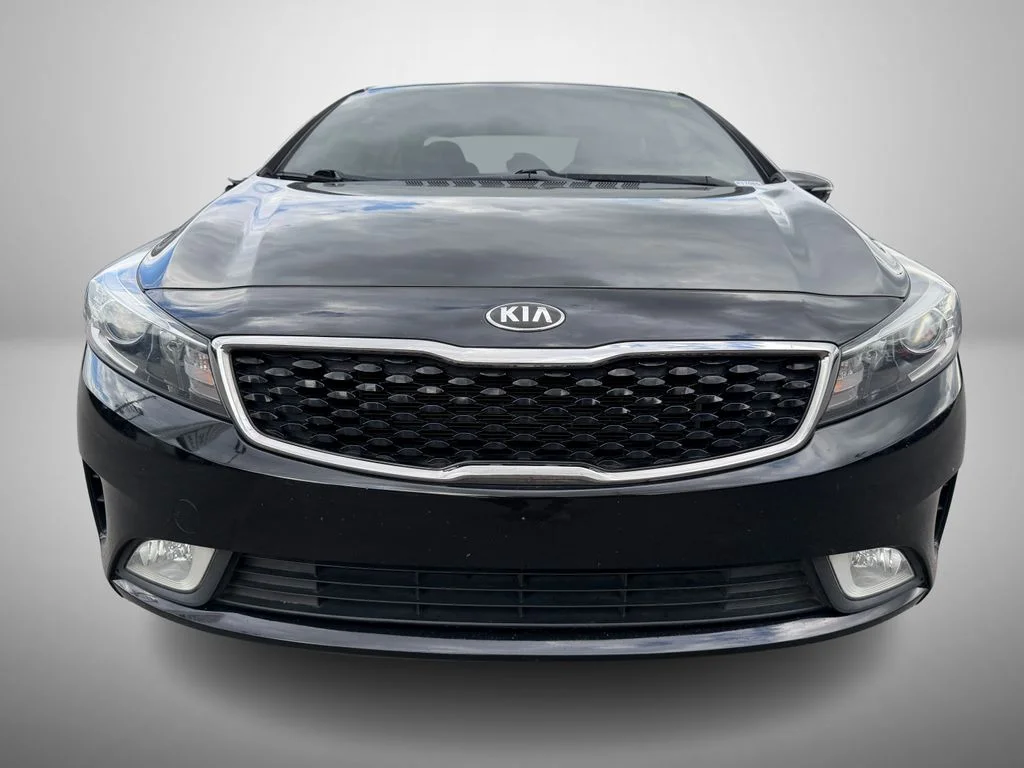 Used 2017 Black Kia EX image 7