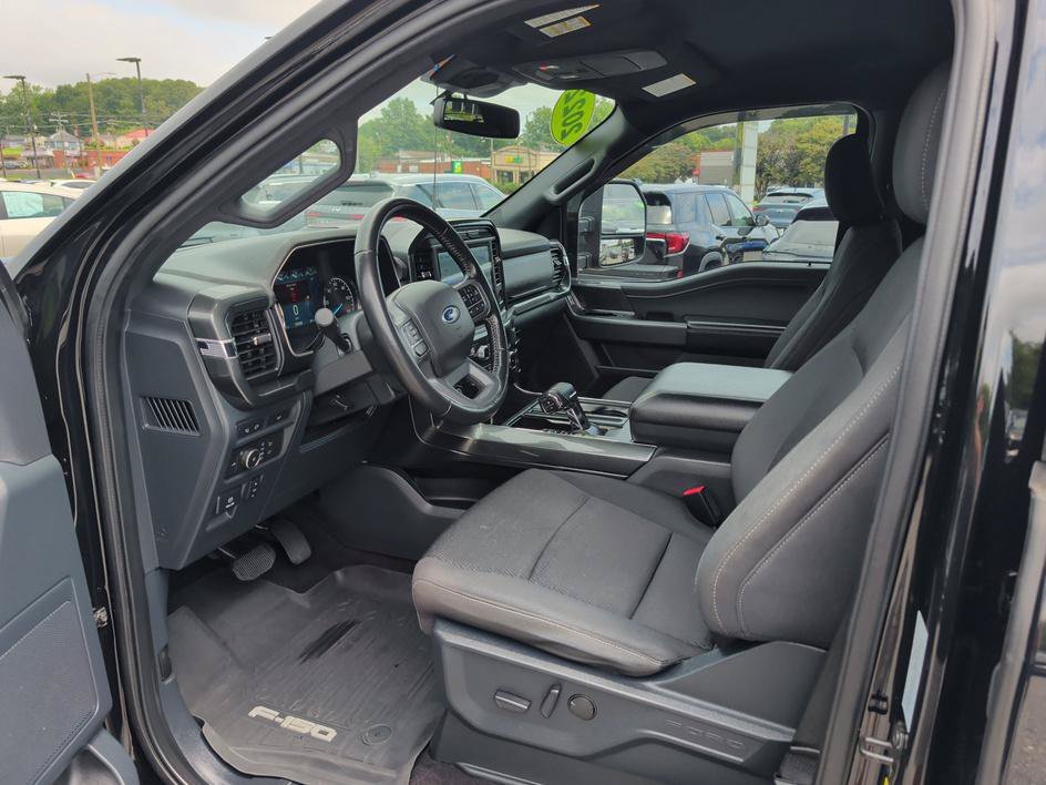Used 2022 Black Metallic Ford XLT image 8