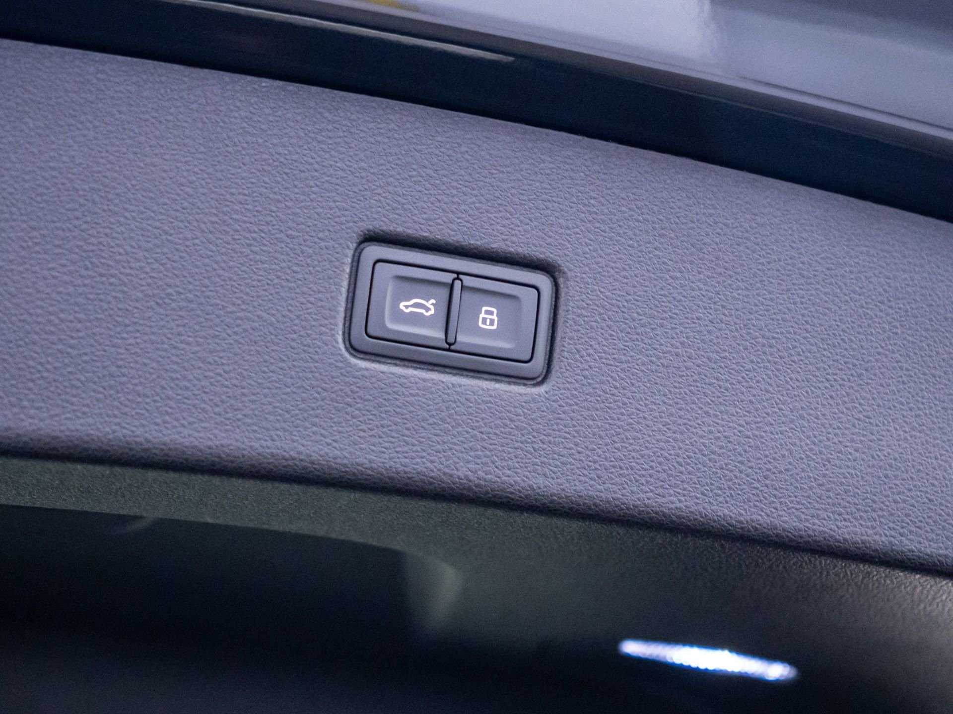 Used 2022 Black Audi Premium Plus image 33