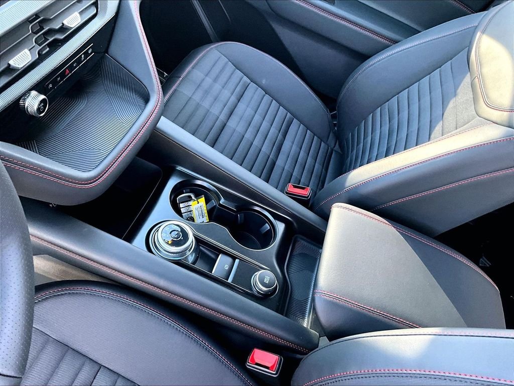 New 2026 Carbonized Gray Metallic Ford ST-Line image 8