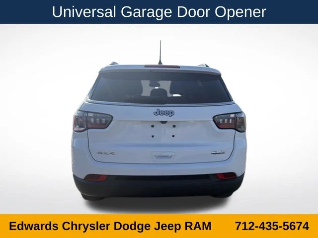 Certified Used 2023 White Jeep Latitude image 7