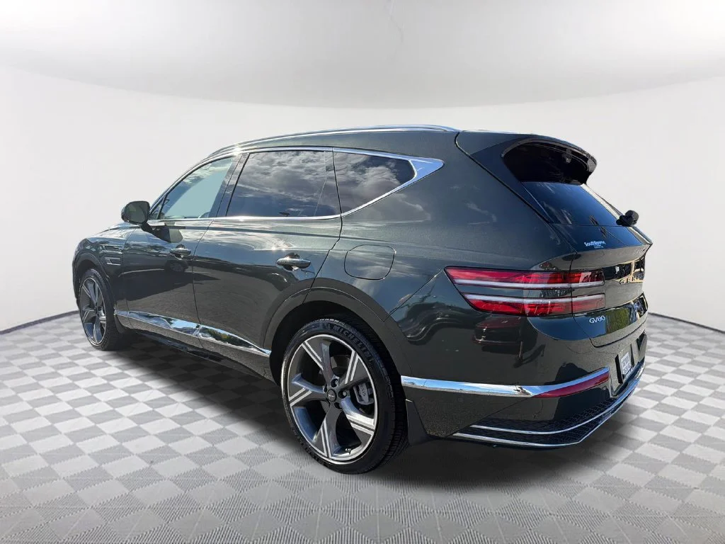 Used 2025 Green Genesis 3.5T Prestige image 7