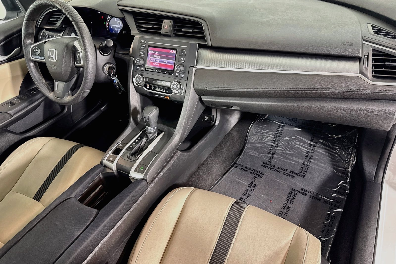 Used 2017 Taffeta White Honda LX image 25