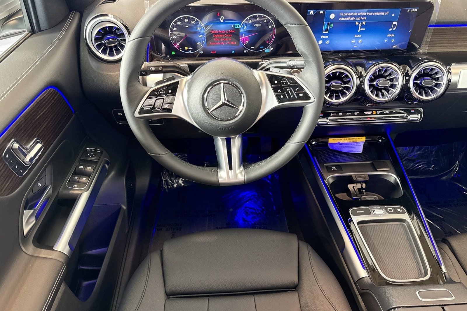 New 2026 Cirrus Silver Metallic Mercedes-Benz GLB 250 image 20