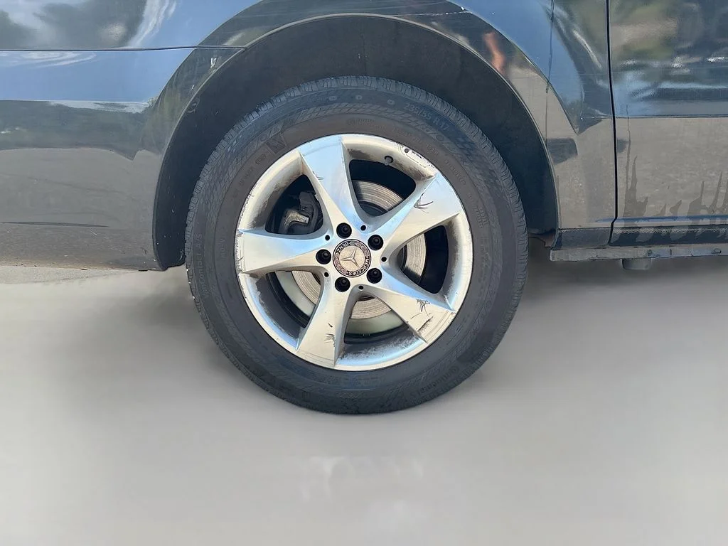 Used 2018  Mercedes-Benz Cargo image 13