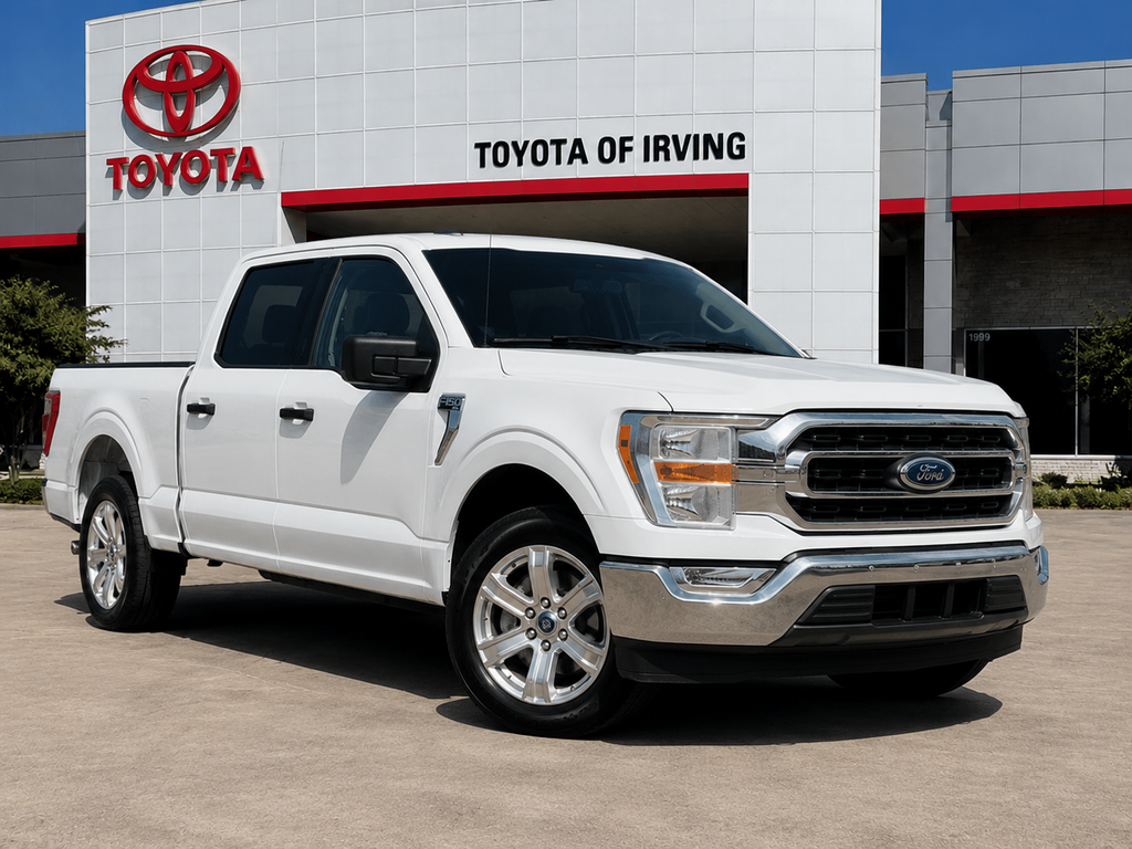 Used 2023 White Ford XL image 2