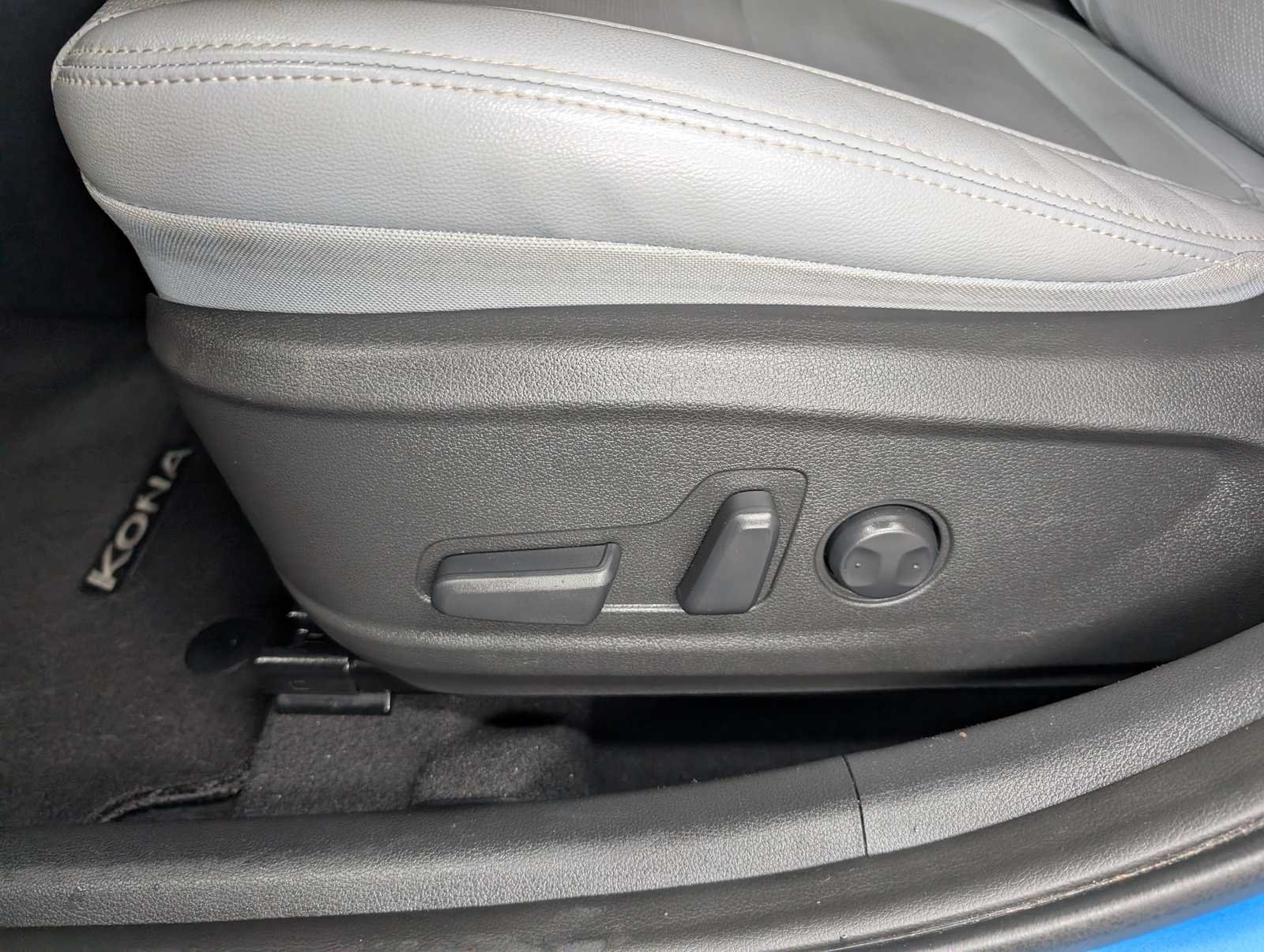 Used 2020 Surf Blue Hyundai Ultimate image 36