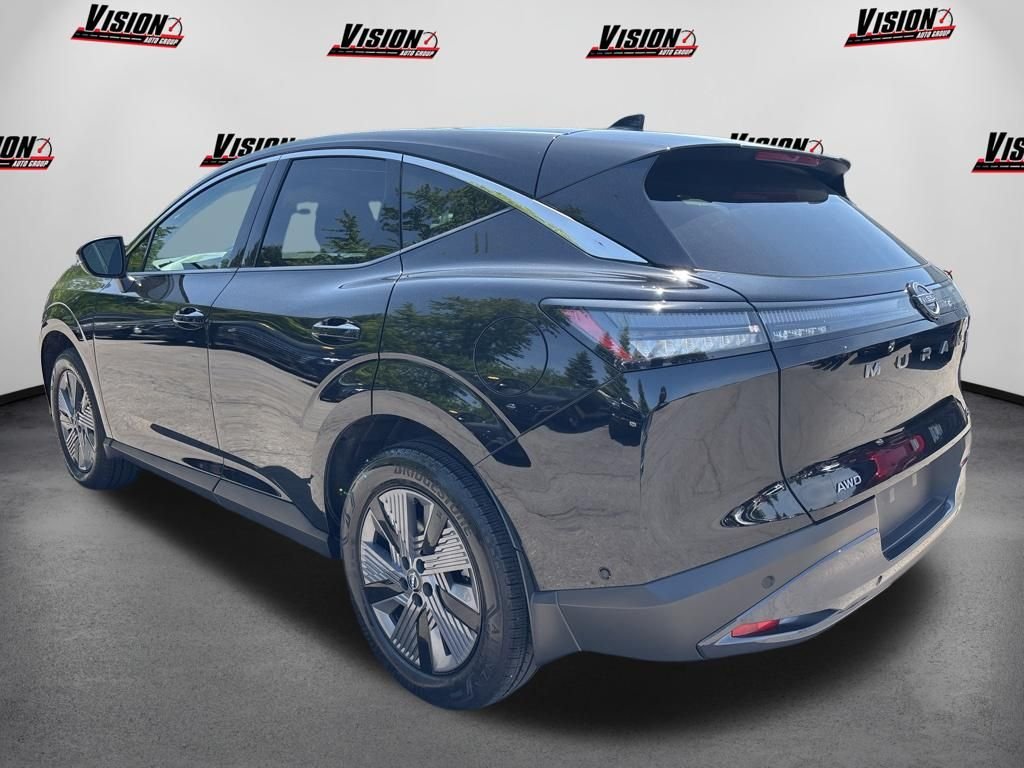 Used 2025 Black Nissan SL image 9
