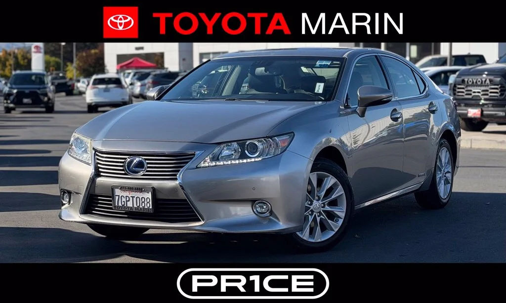 2015 Lexus ES
