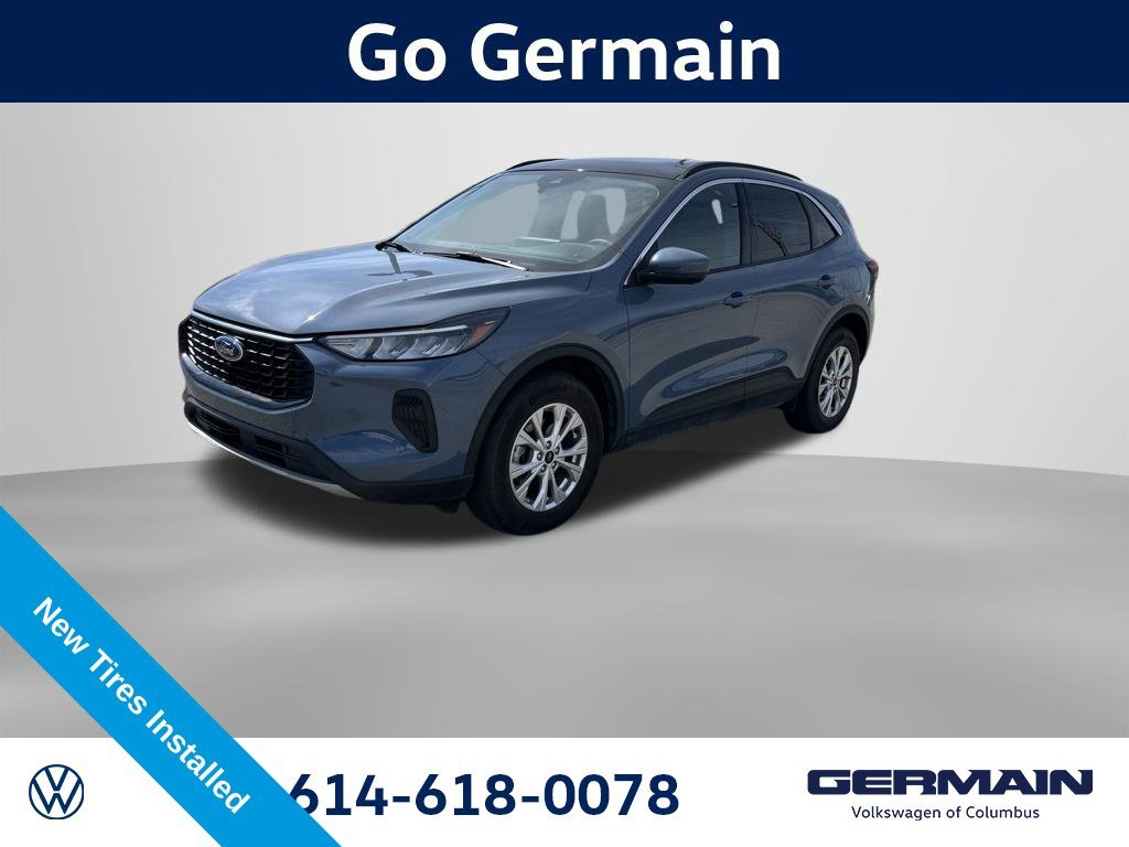 Used 2023 Blue Ford Active image 1