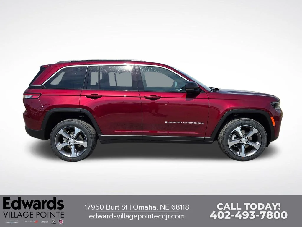 New 2026 Velvet Red Pearl-Coat Exterior Paint Jeep Limited image 2