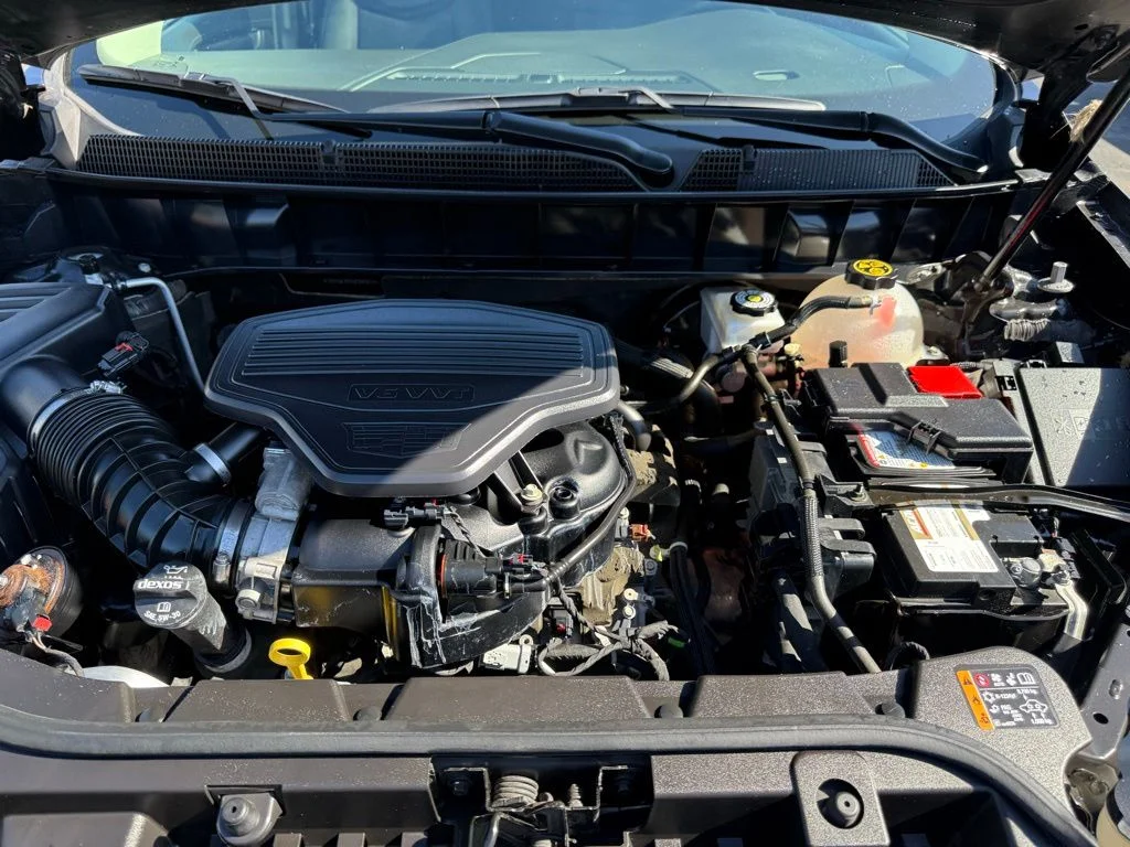 Used 2018 Gray Cadillac Premium Luxury image 57