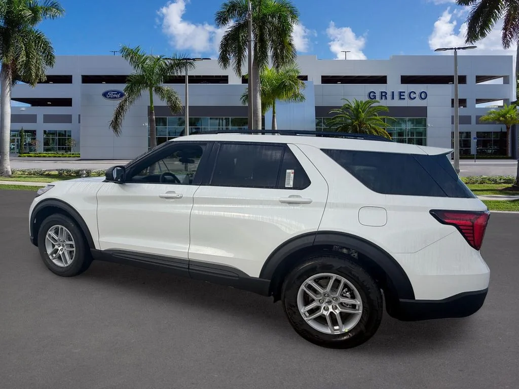 New 2027 White Ford Active image 5