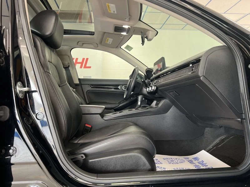 Used 2024  Honda EX-L image 13