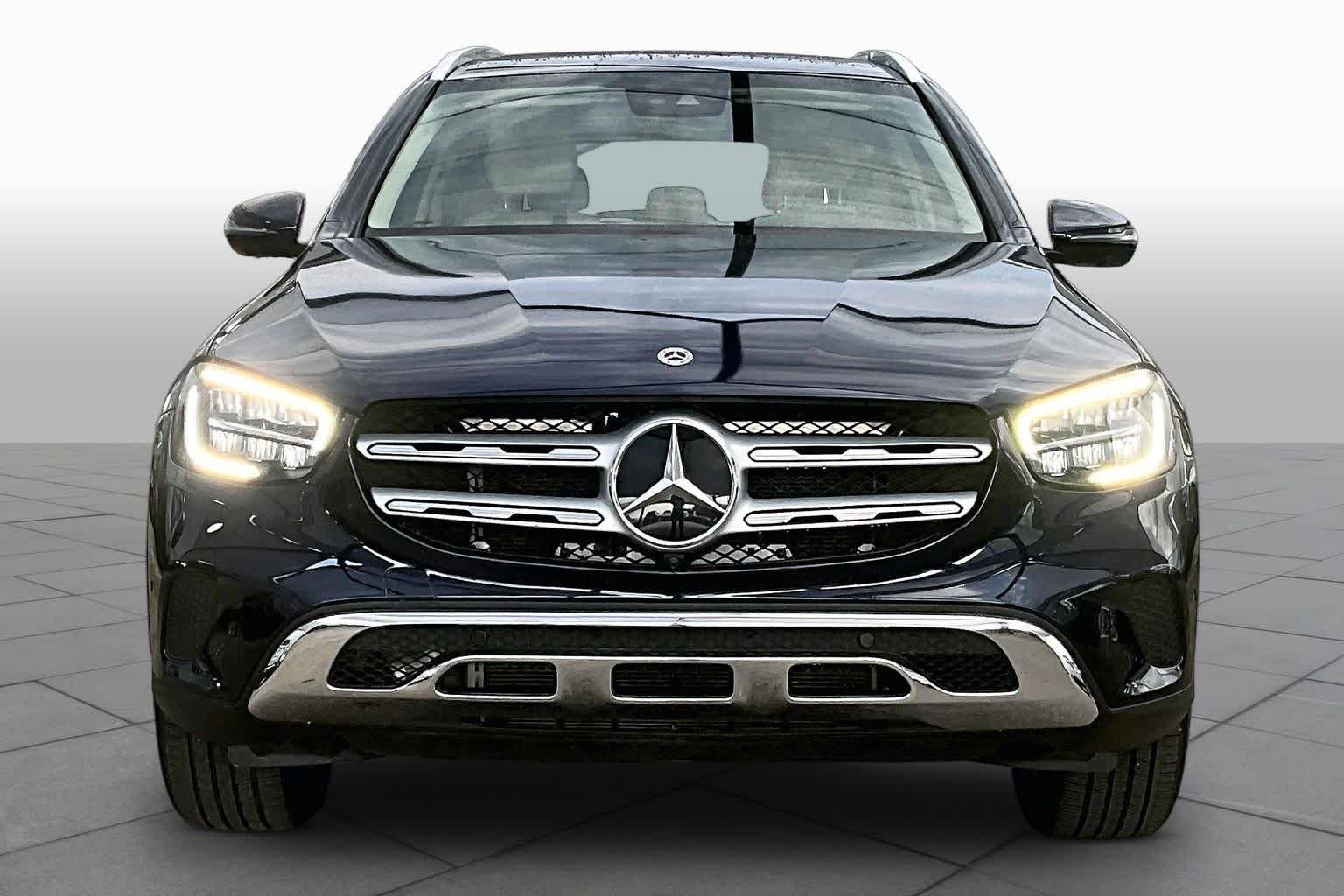 Certified Used 2022 Lunar Blue Metallic Mercedes-Benz GLC 300 image 4