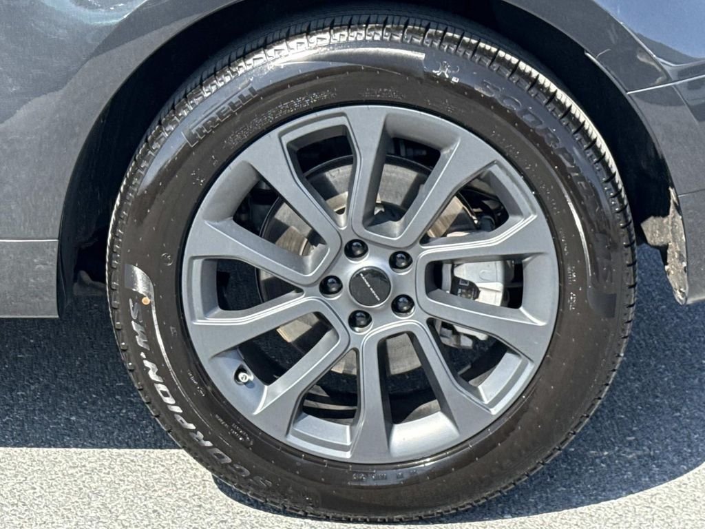 Certified Used 2026 Gray Land Rover Dynamic SE image 29