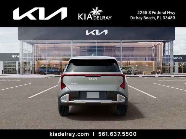 New 2027 Ivory Silver Kia S image 5