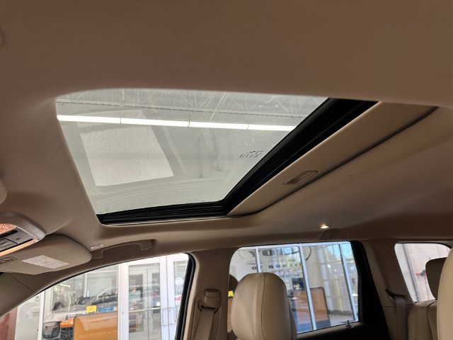 Used 2020 White Jeep Limited image 24