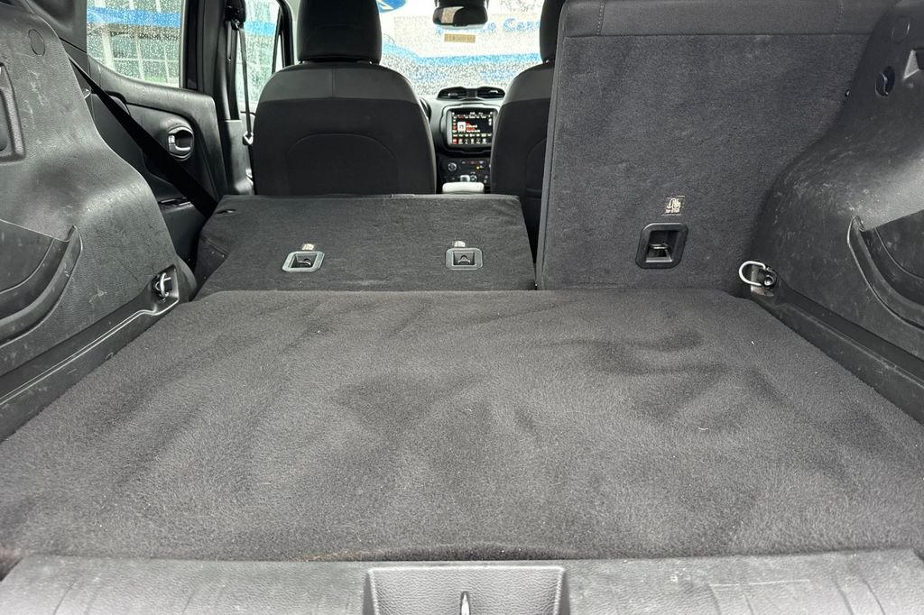 Used 2023 Black Clearcoat Jeep Trailhawk image 18