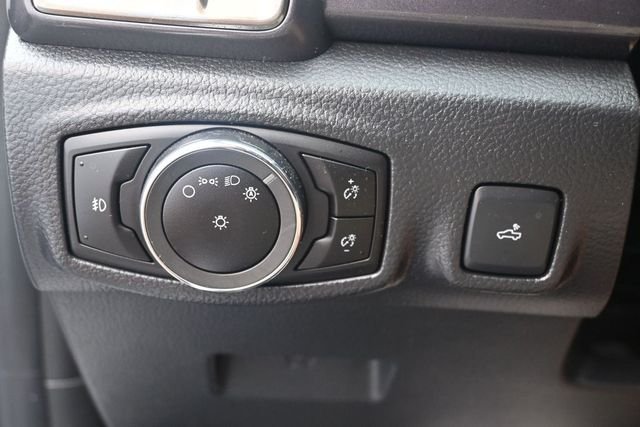 Used 2023 Oxford White Ford Lariat image 13