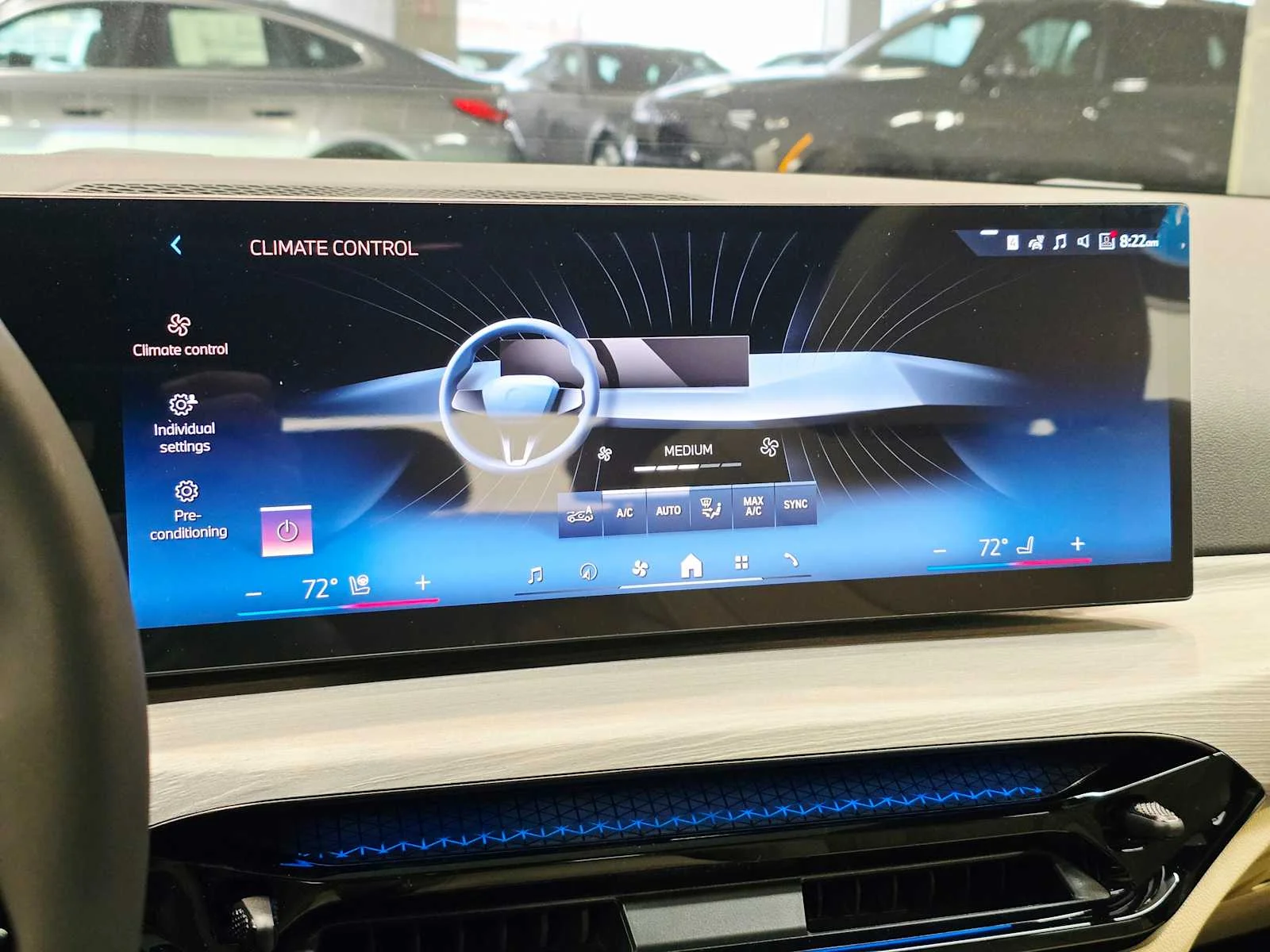 New 2026 Mineral White Metallic BMW xDrive40 image 15
