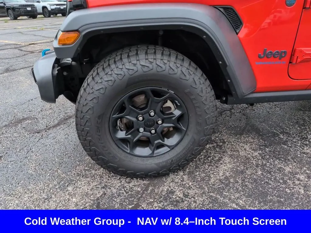 Used 2023  Jeep Willys 4xe image 9