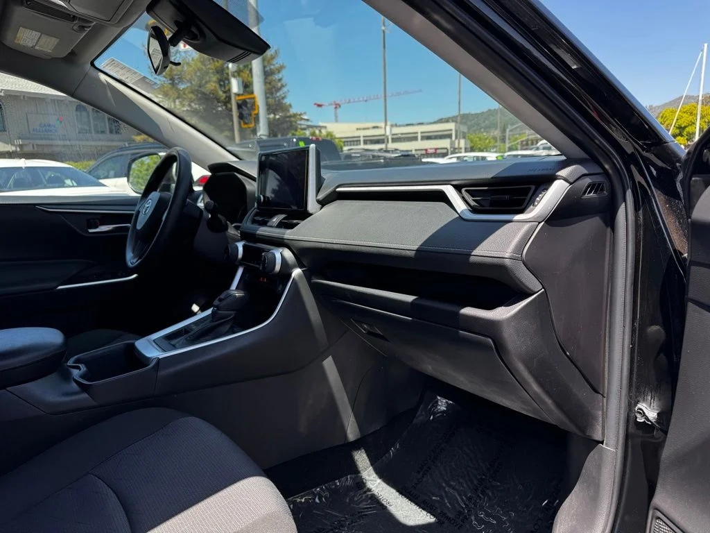 Used 2025 Black Toyota XLE image 8