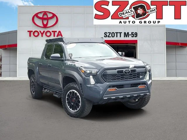 Certified Used 2024  Toyota TRD Off Road image 1