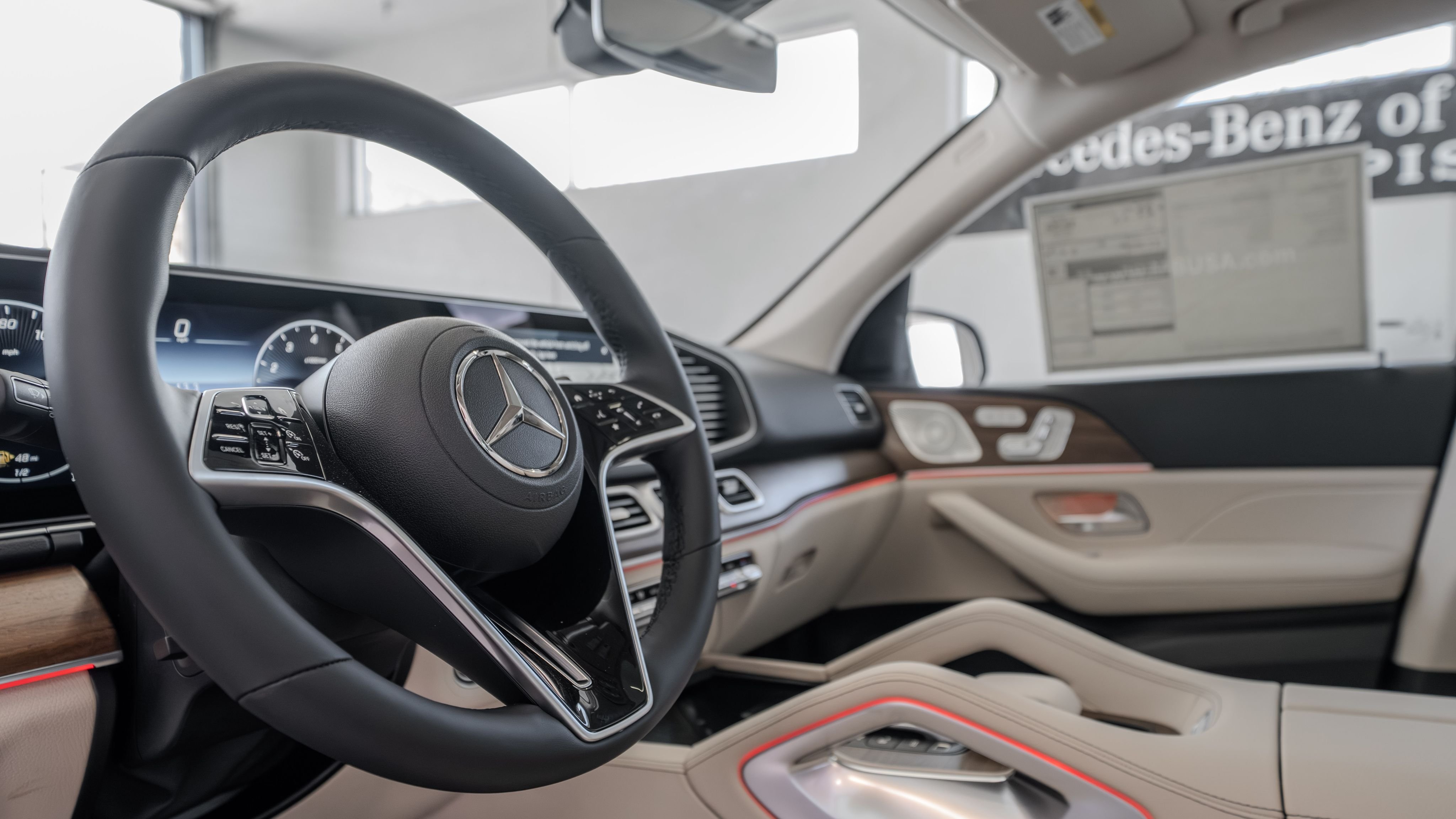 New 2026 Polar White Mercedes-Benz GLE 450 image 7