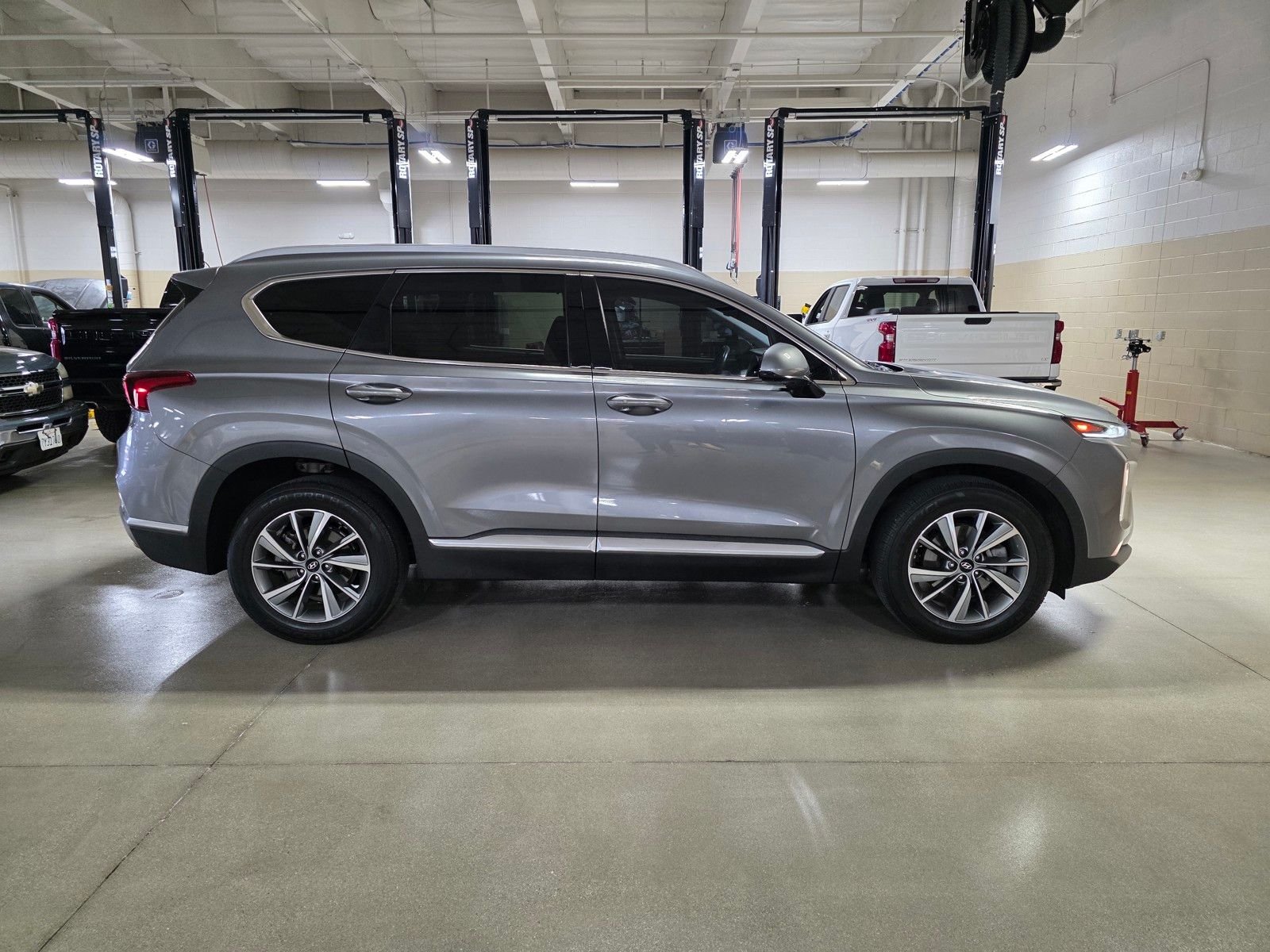 Used 2019 Machine Gray Hyundai SEL Plus image 8