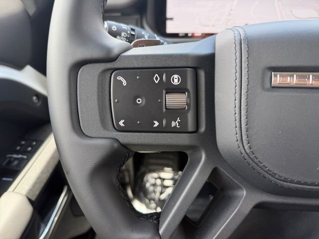 Certified Used 2026 White Land Rover V8 image 22