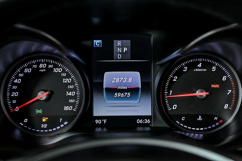 Used 2018  Mercedes-Benz GLC 300 image 19
