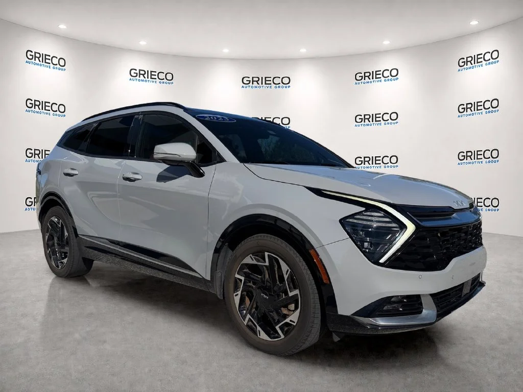 Used 2023 Gray Kia SX-Prestige image 1
