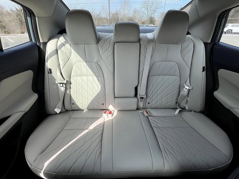 New 2026 Atlantic Gray Metallic Nissan SL image 28