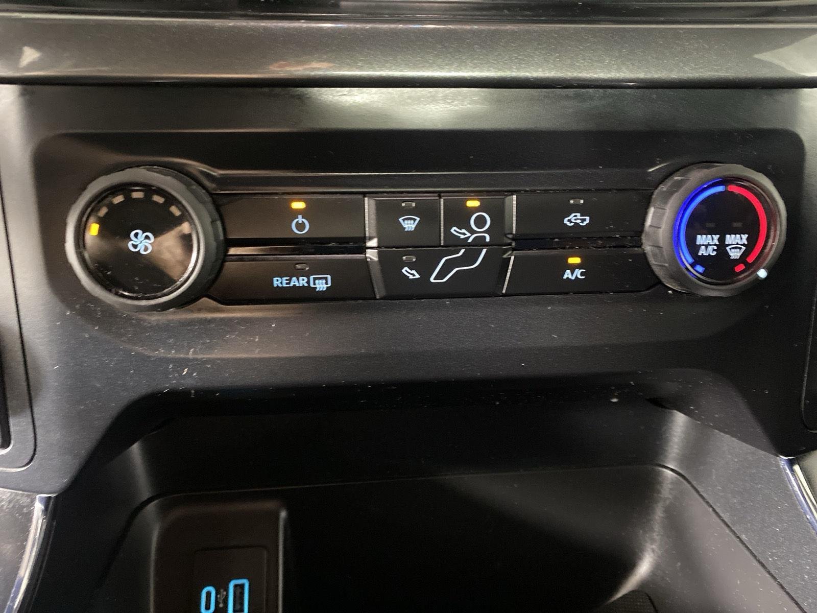 Used 2023 Agate Black Ford XL image 18