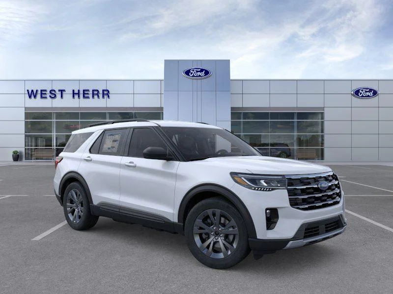 New 2026 Space White Metallic Ford Active image 7