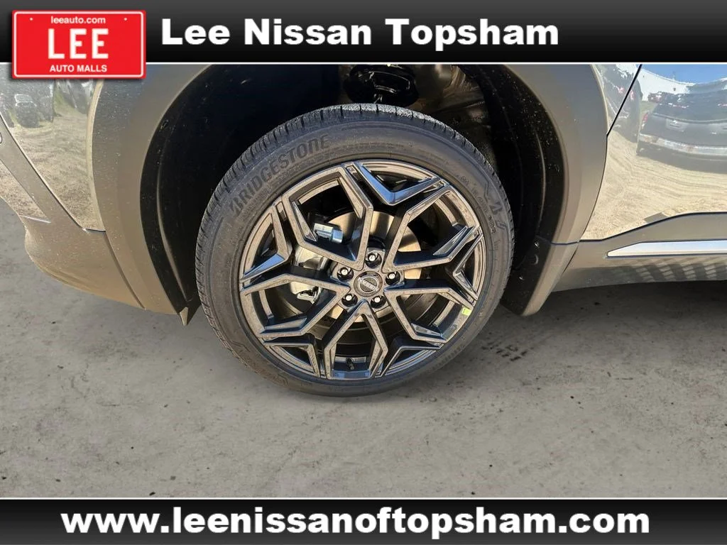 New 2026 Gun Metallic Nissan SR image 14
