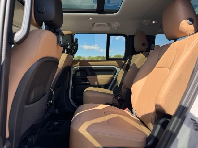 New 2026 Borasco Grey Land Rover S image 12