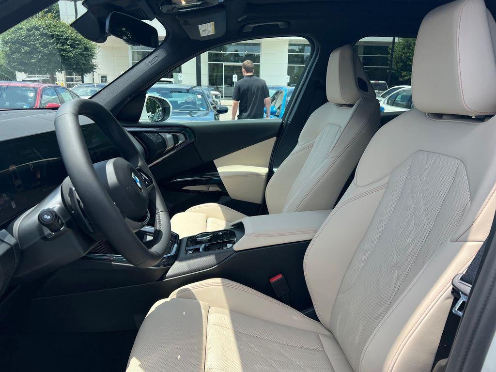 New 2026 Alpine White BMW 30 xDrive image 3