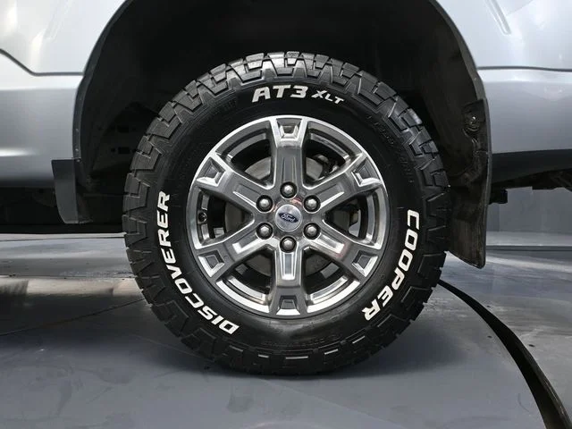 Used 2022 Silver Ford Lariat image 15