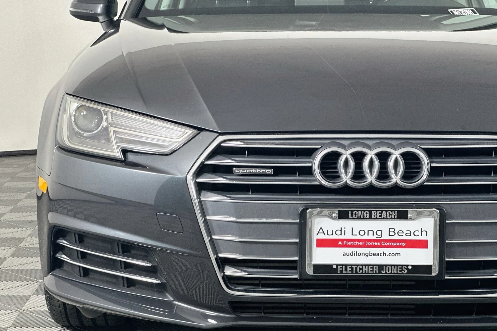 Used 2017 Manhattan Gray Metallic Audi Premium image 15