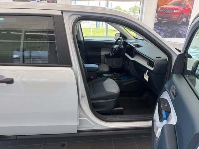 New 2026 Space White Metallic Ford XLT image 42