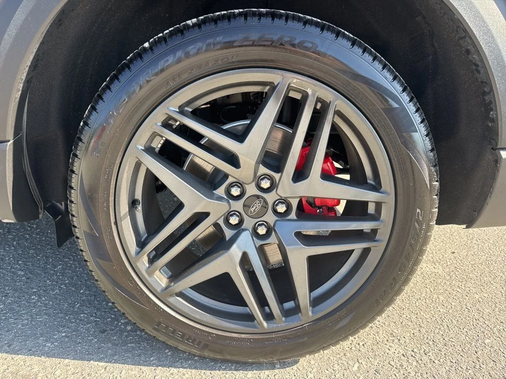 Used 2025 Black Ford ST-Line image 30
