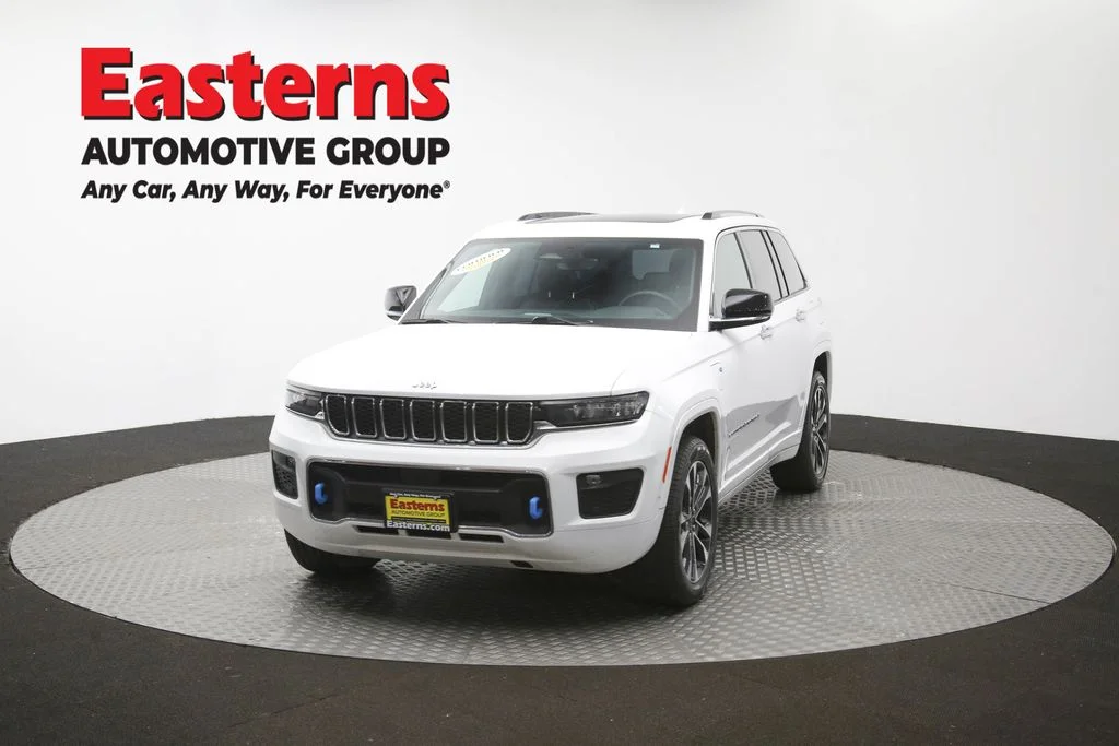 Used 2022 White Jeep Overland 4xe image 58