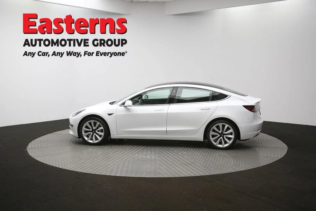 Used 2018 White Tesla Long Range image 59