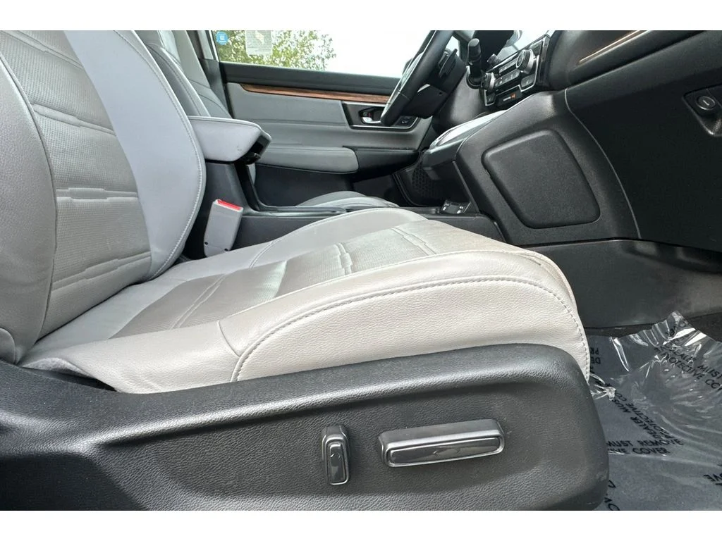 Used 2020 Lunar Silver Metallic Honda EX-L image 23