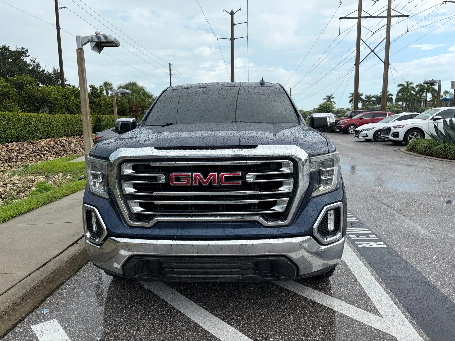 Used 2019 Pacific Blue Metallic GMC SLT image 2