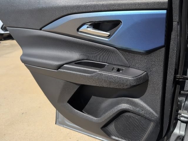 2026 Chevrolet Equinox EV 2LT - Photo 9