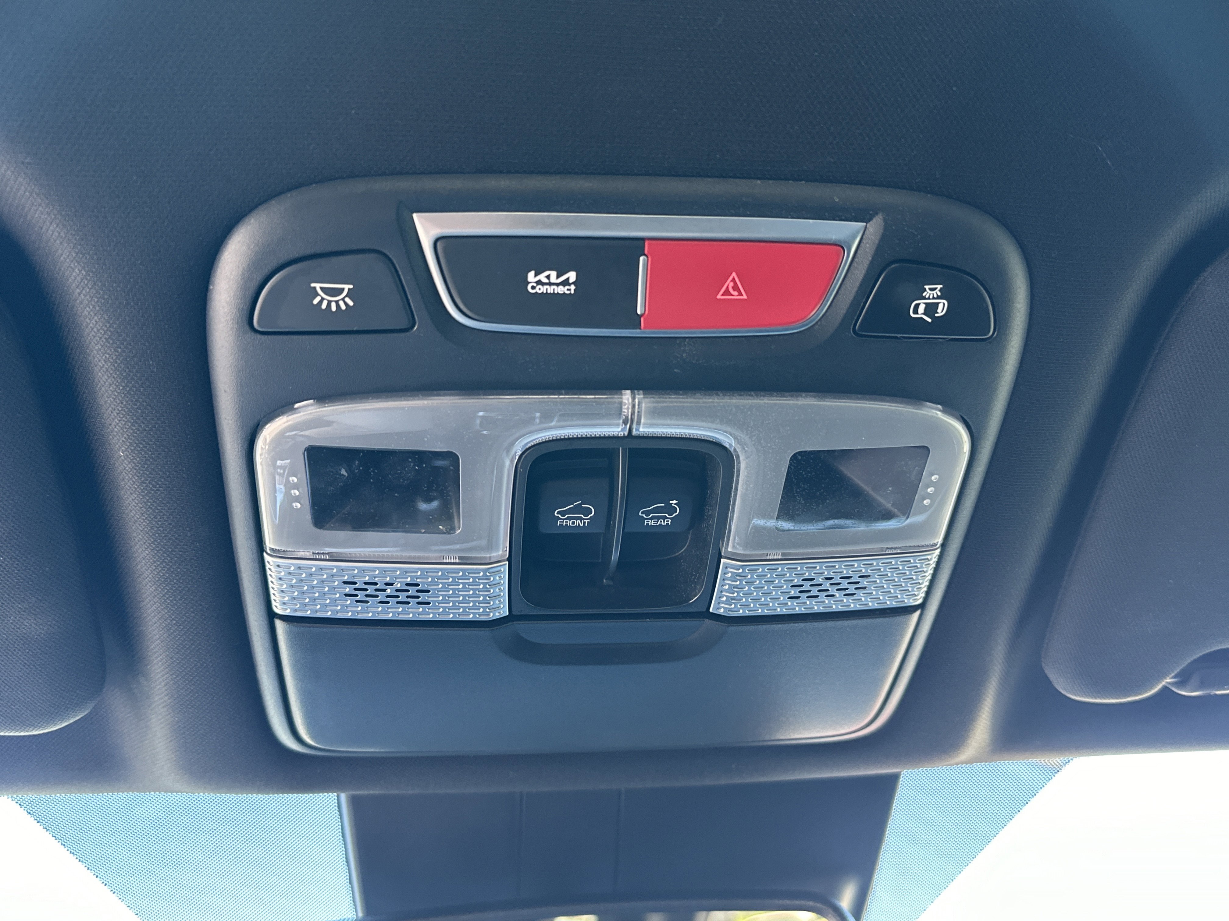 Used 2024 Wolf Gray Kia SX X-Line image 25